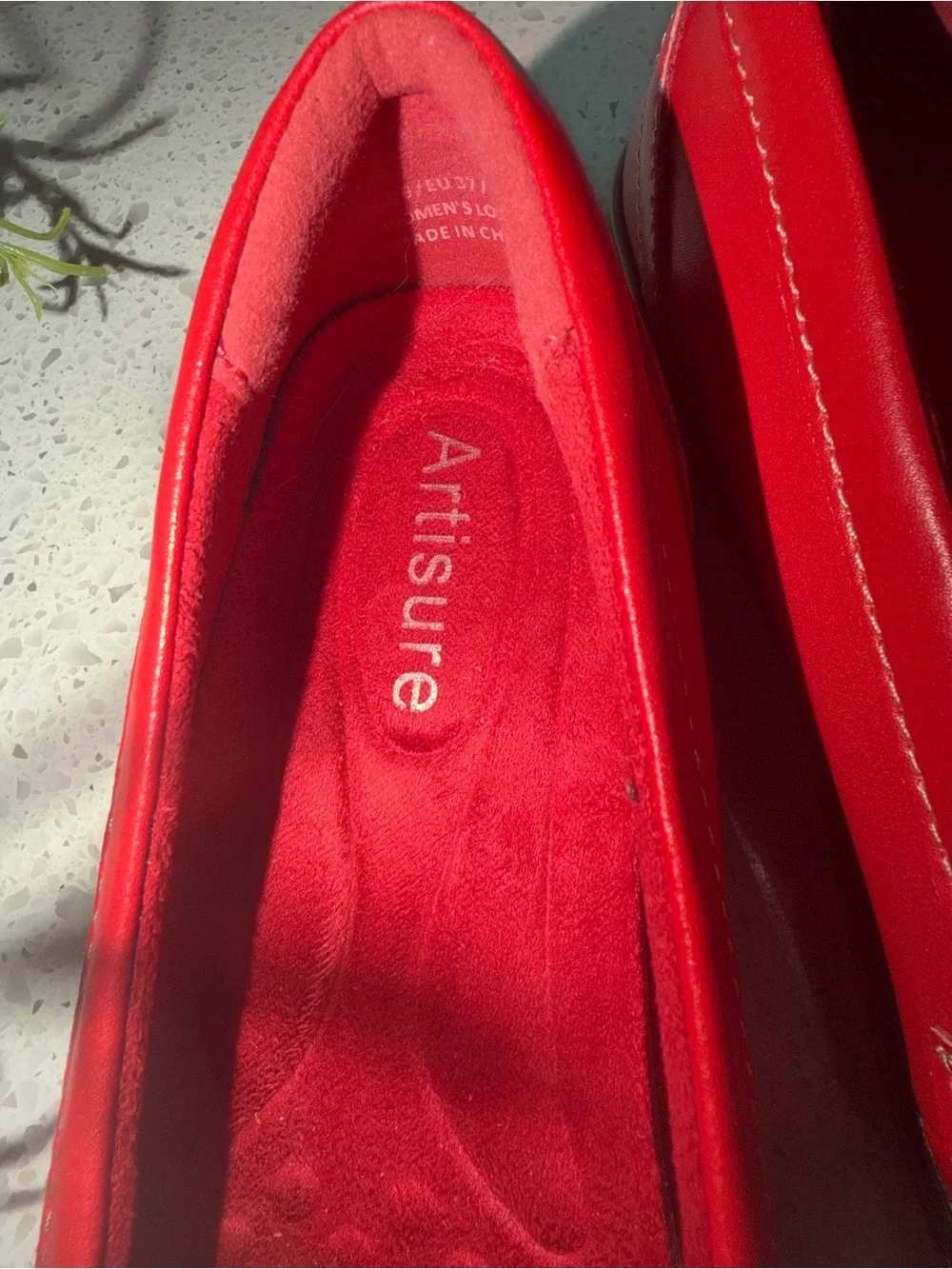 Women’s Red Leather Knot-Accent Loafers